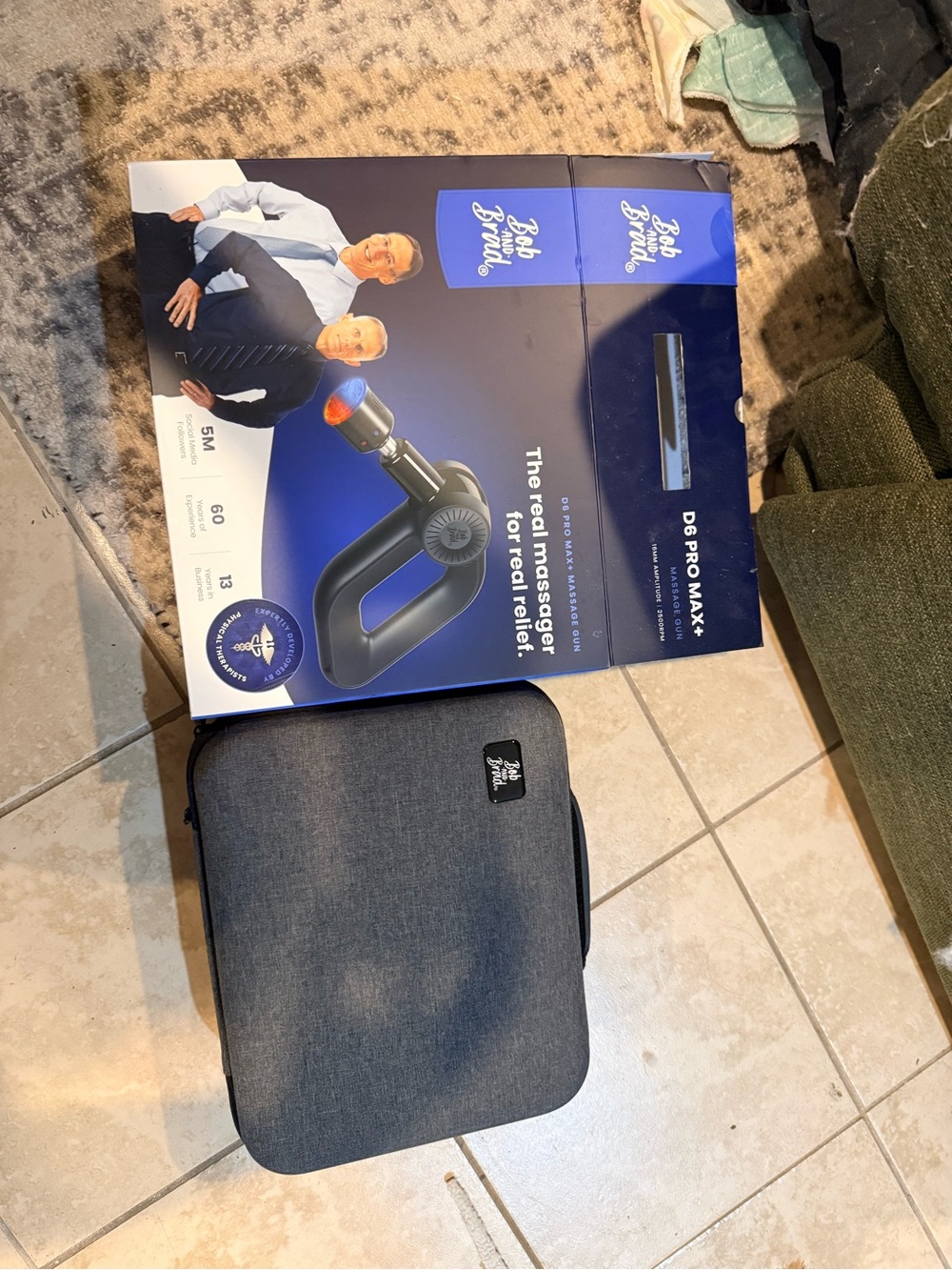 D6 Pro Max+ Massage Gun - Black - Picture 2 of 5